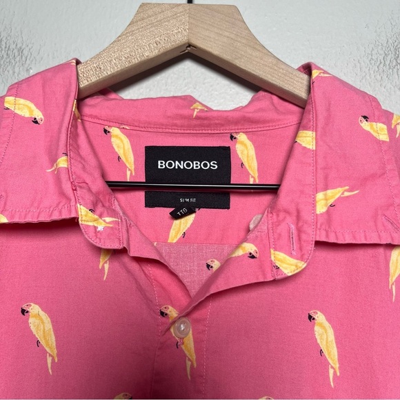 Bonobos Men Shirt XXL Pink Parrot Geometric Button Down Short Sleeve Camp Beach - Picture 3 of 11